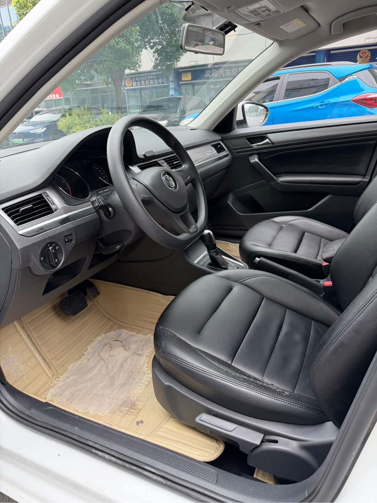 Volkswagen Bora, 2015 8