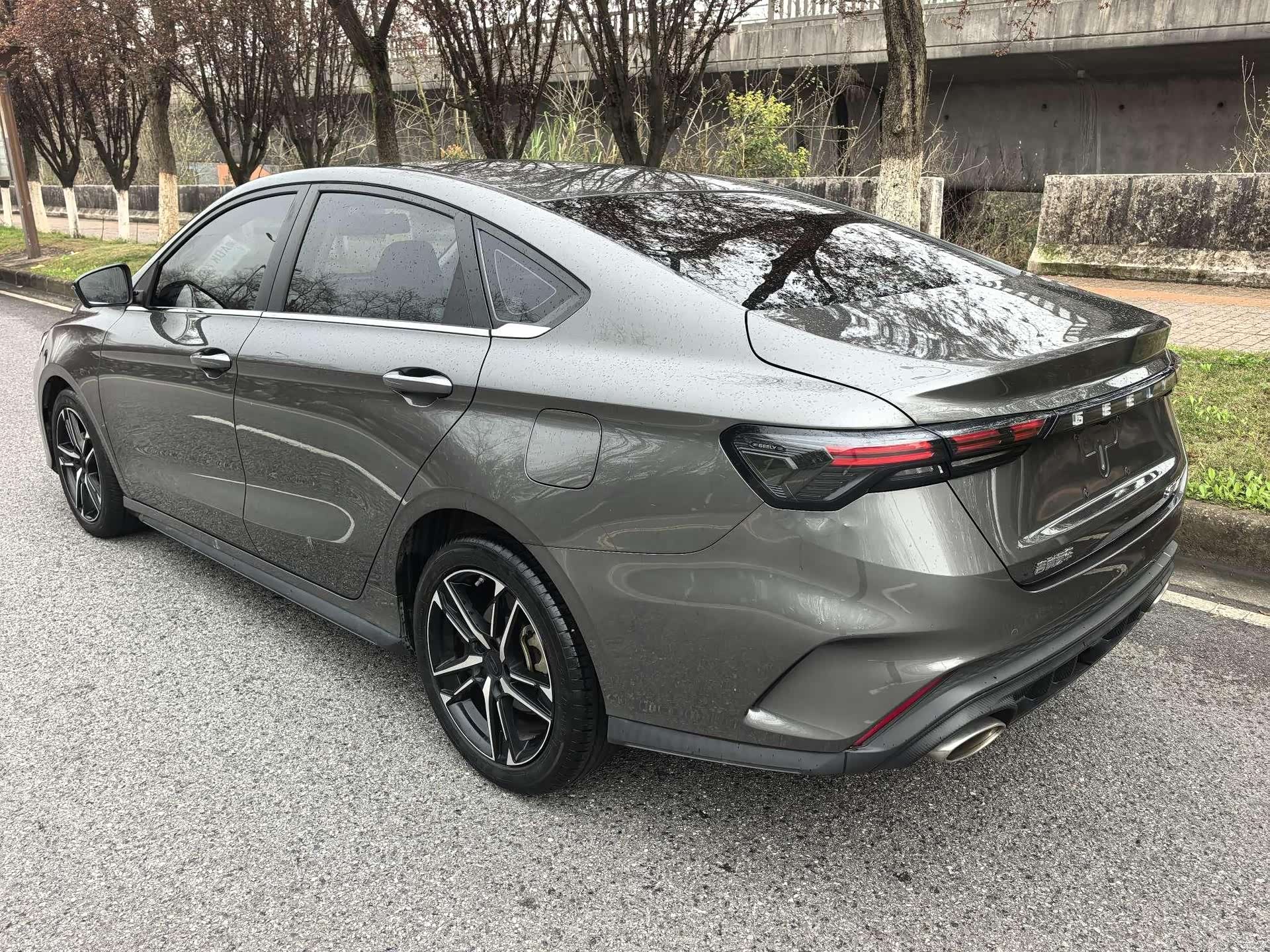 Geely Binray, 2023 6