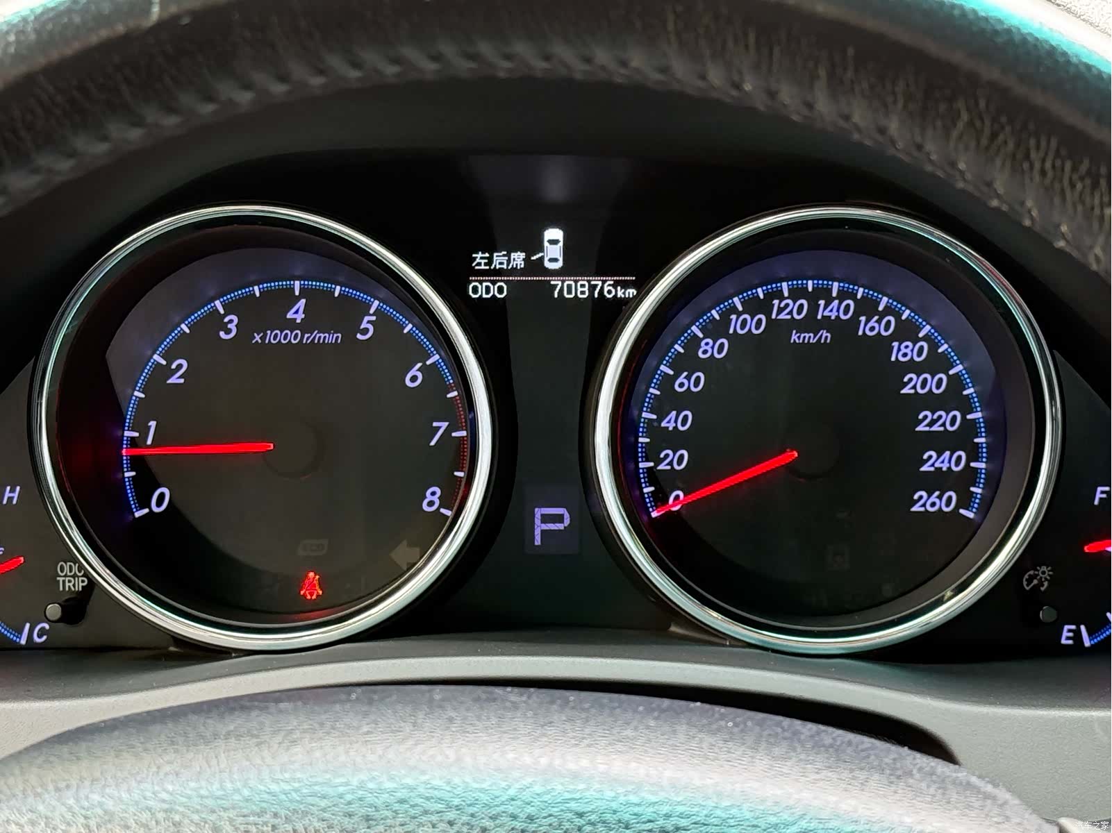 Toyota 2.5V, 2013 12