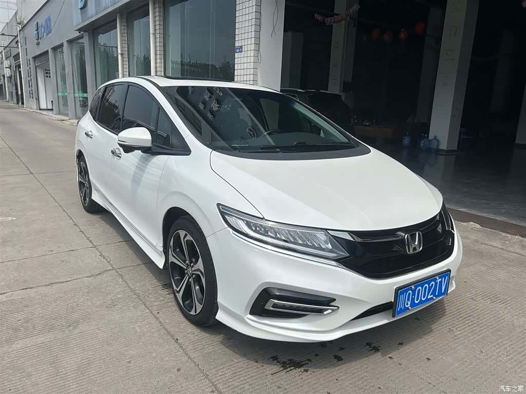 Honda Jade, 2017 все фото