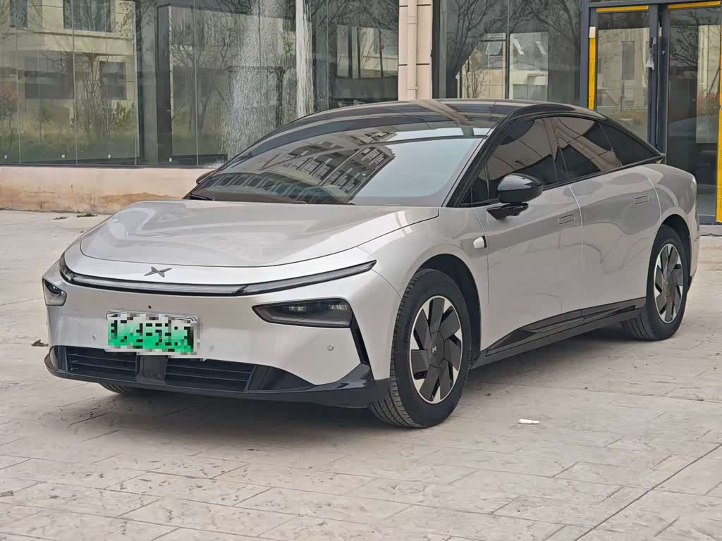XPENG P7+