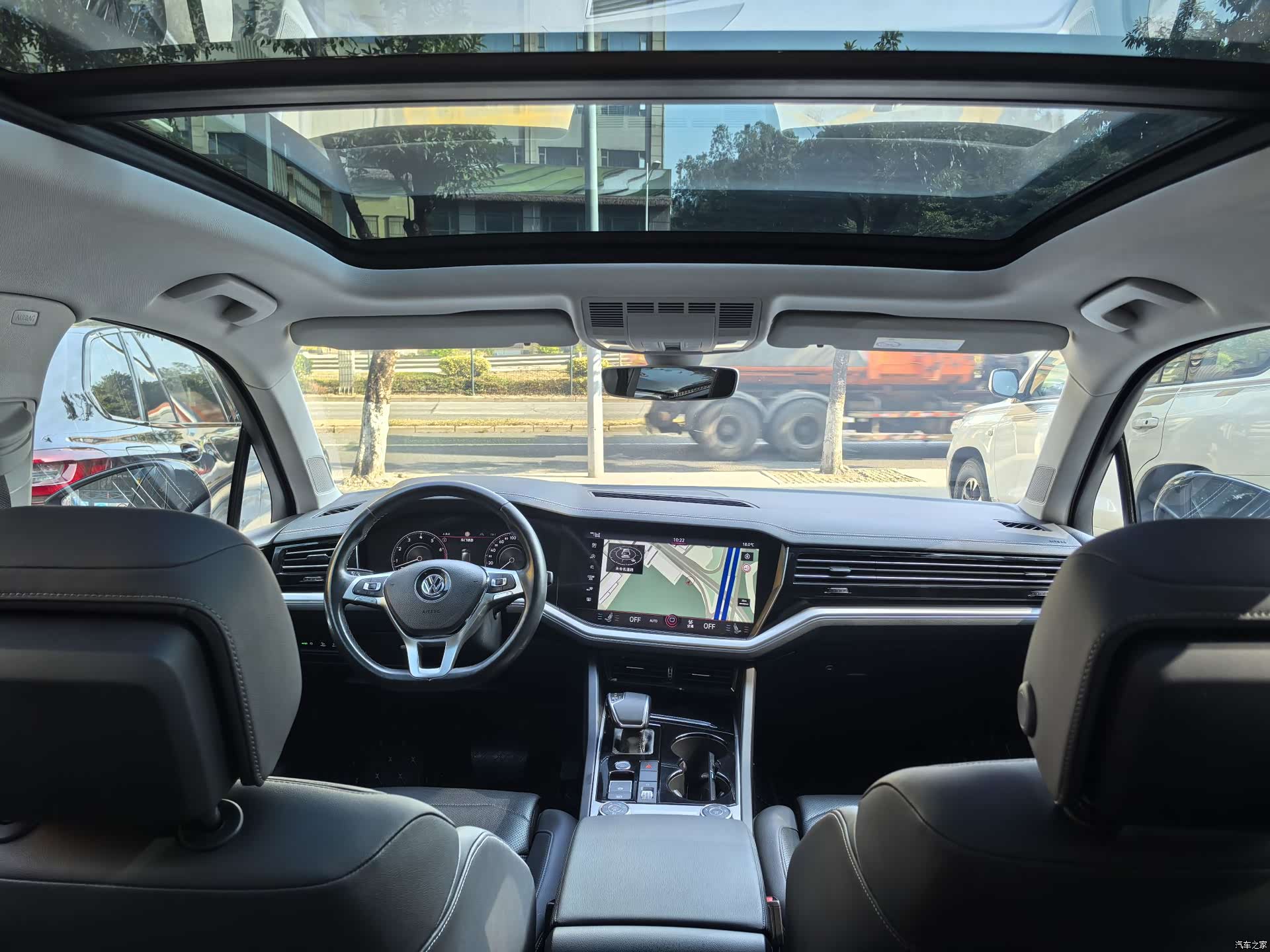 Volkswagen Touareg, 2020 13