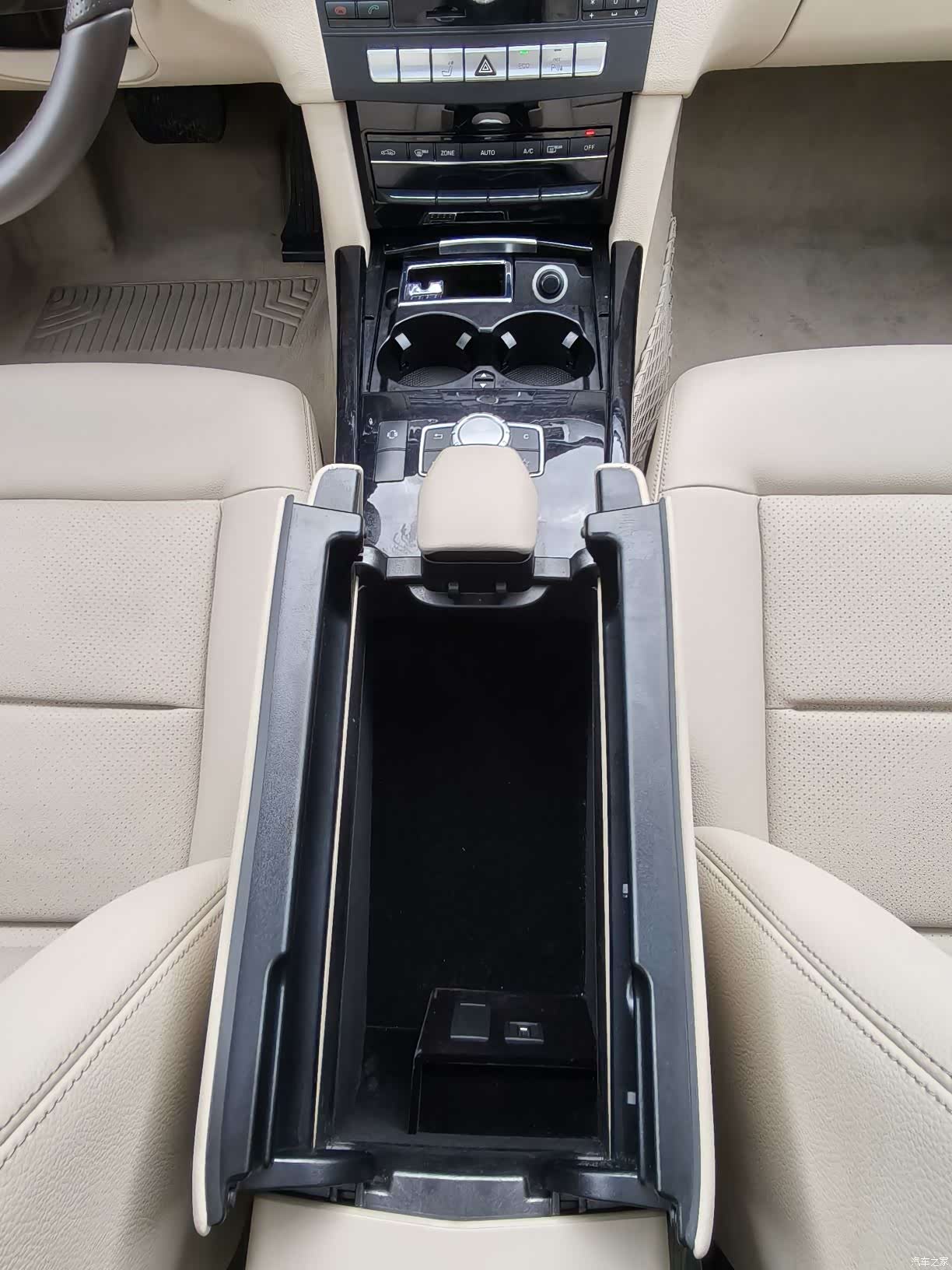 Mercedes-Benz E-Class, 2014 22