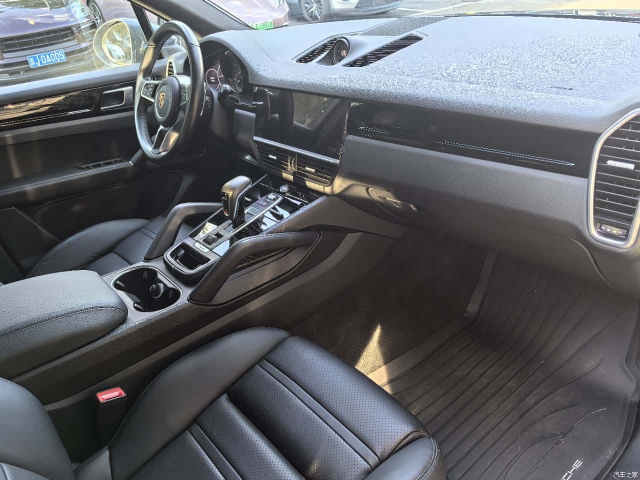 Porsche Cayenne, 2018 8