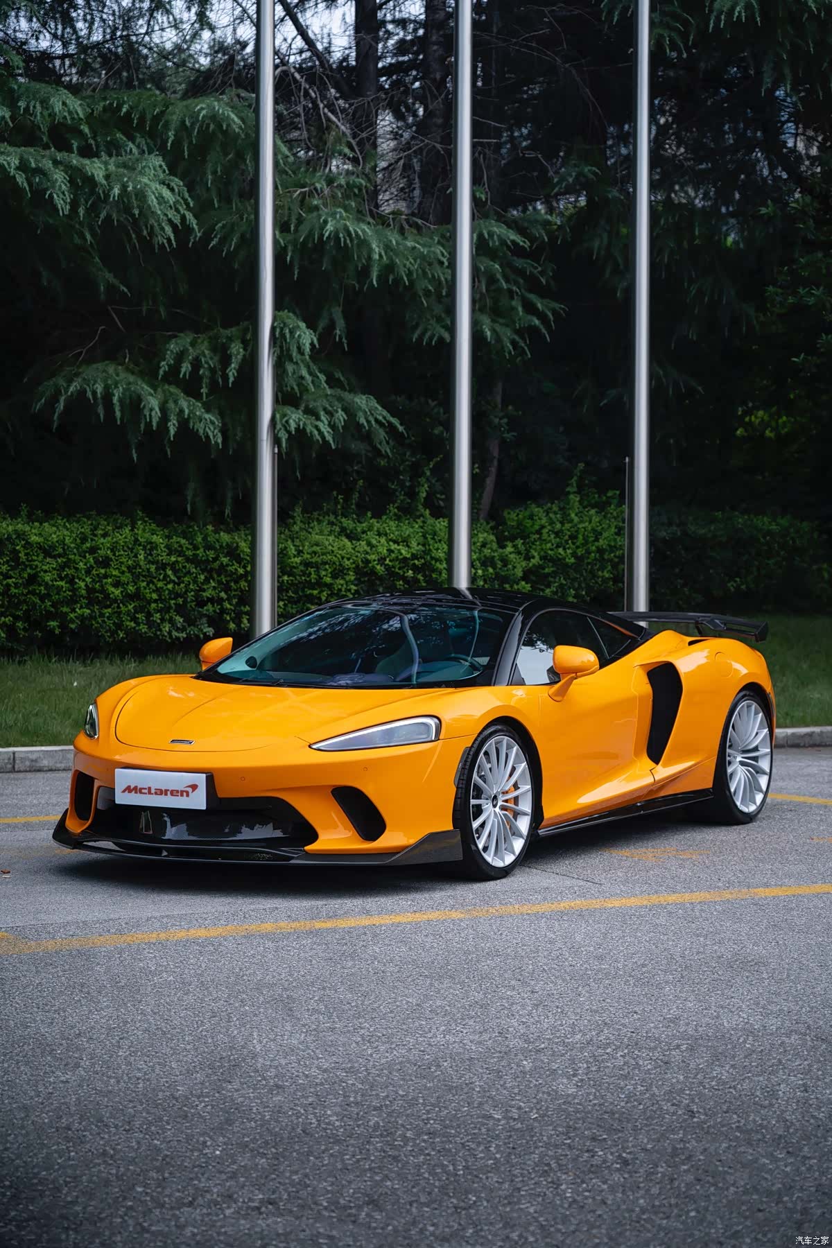 McLaren GT, 2023 10
