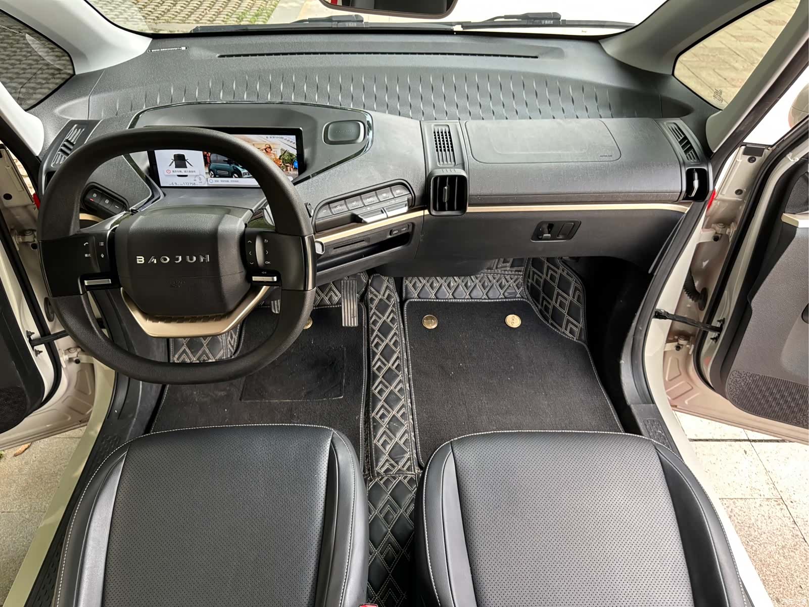 Wuling KiWi, 2021 10