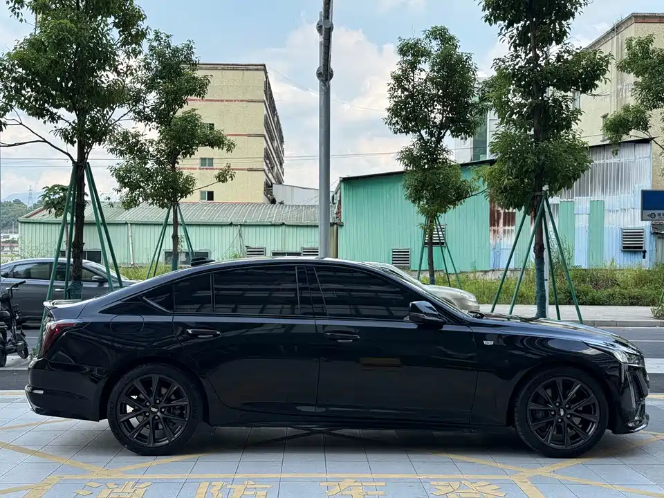 Cadillac CT5