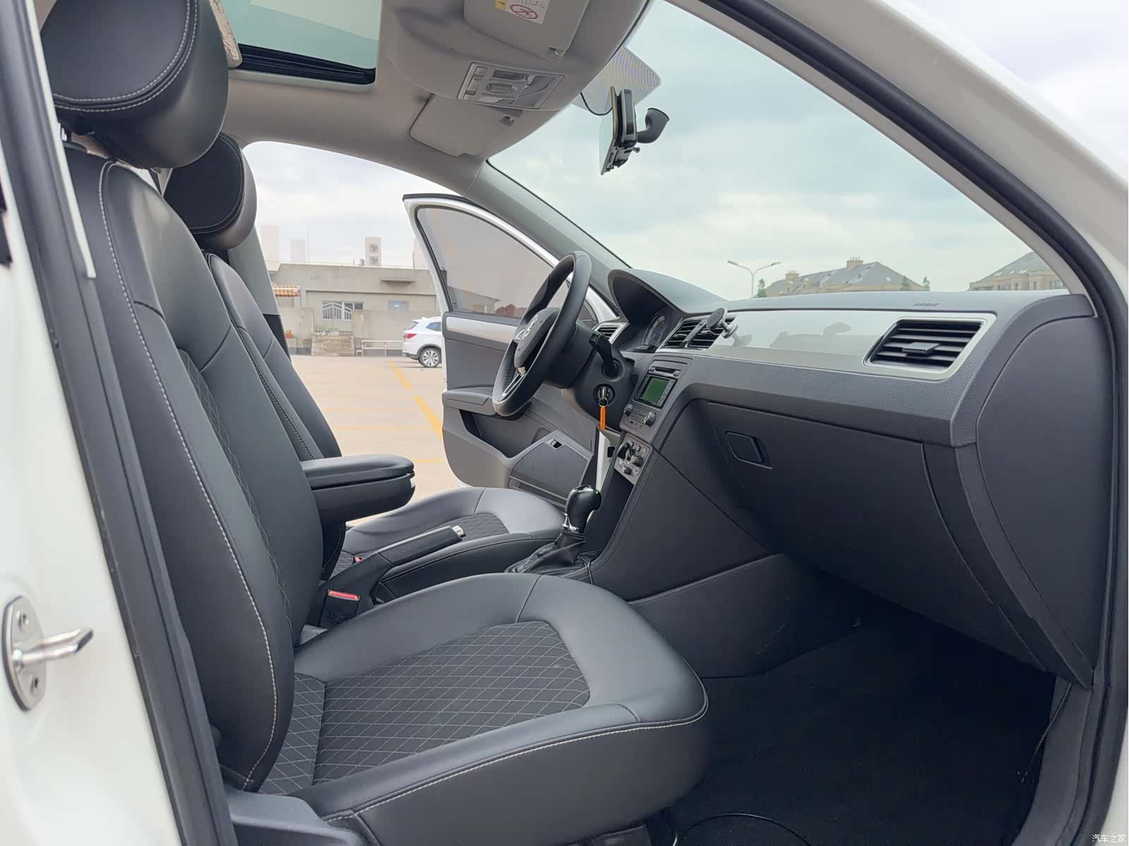 Skoda Rapid, 2018 12