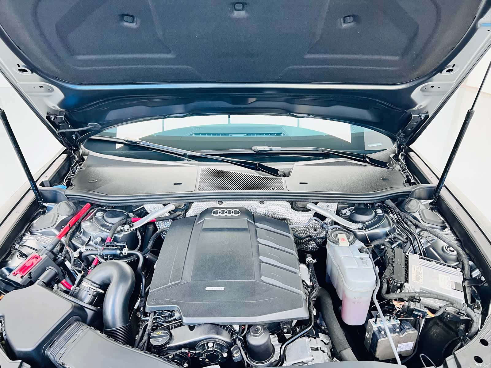 Audi A6L, 2020 28