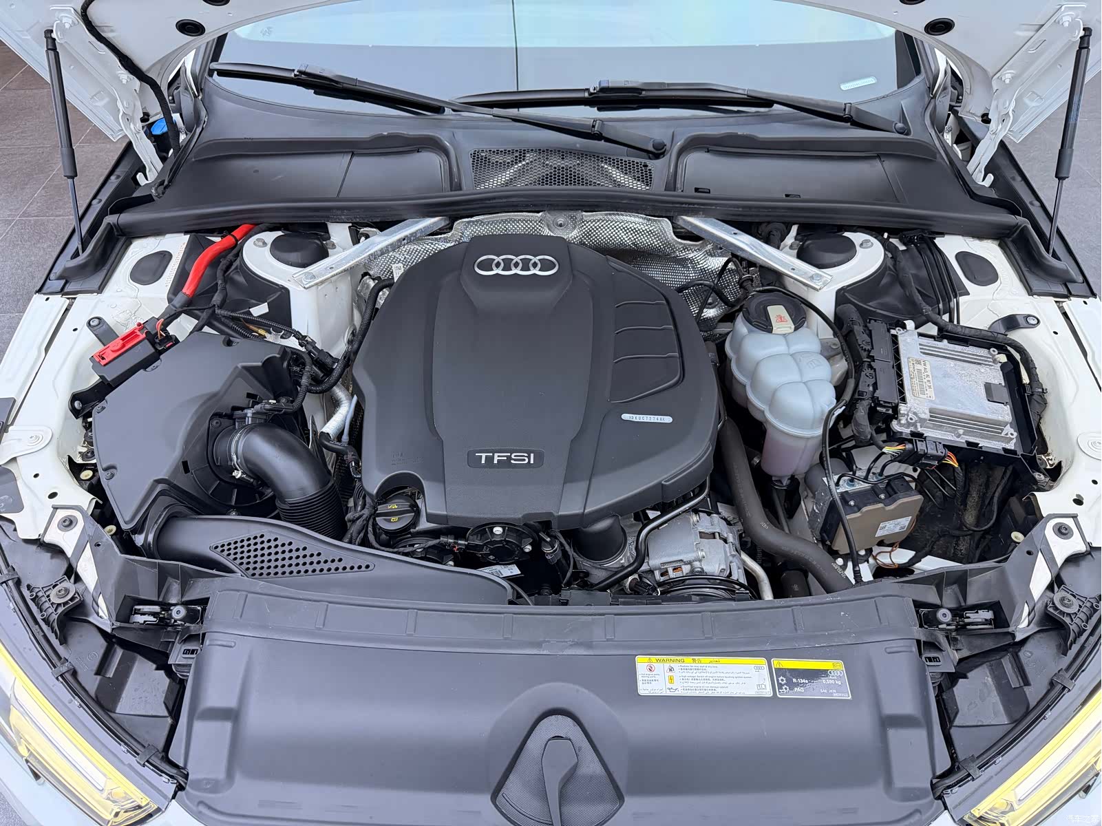 Audi A4L, 2020 15