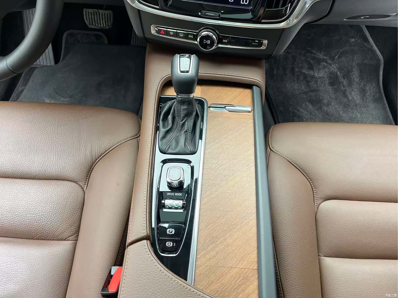 Volvo S90, 2018 31