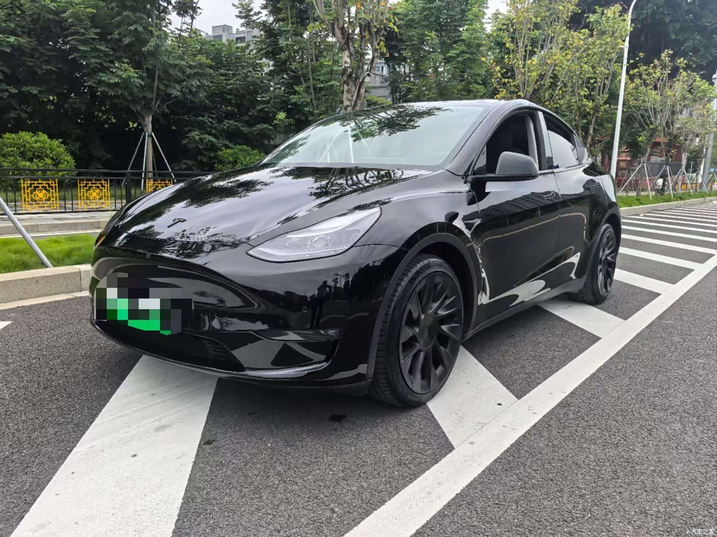 Tesla Model Y, 2021 1