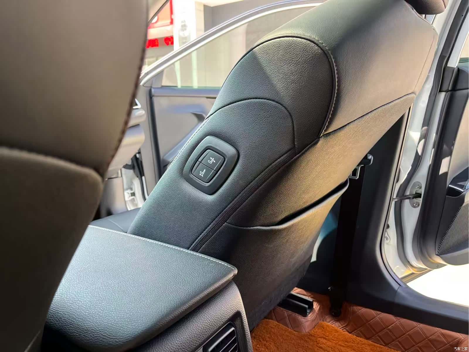 Toyota Camry, 2019 15