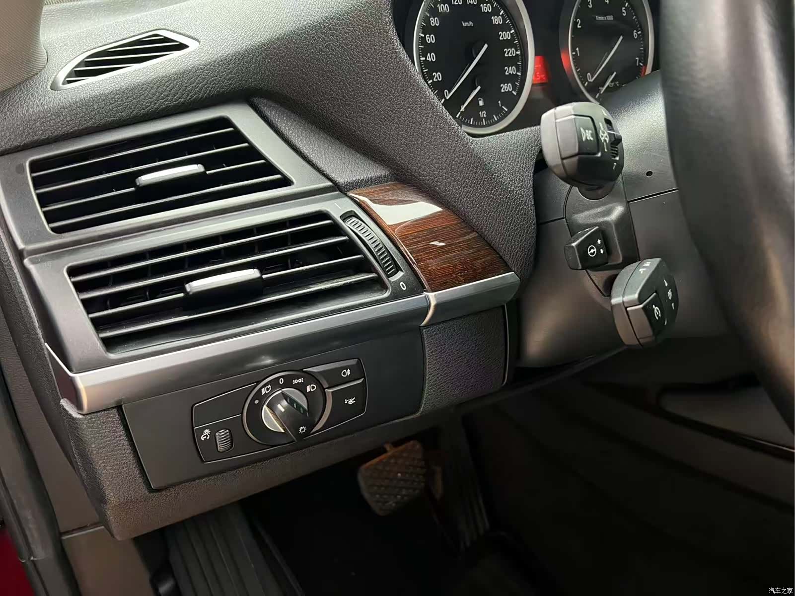 BMW X6, 2011 17