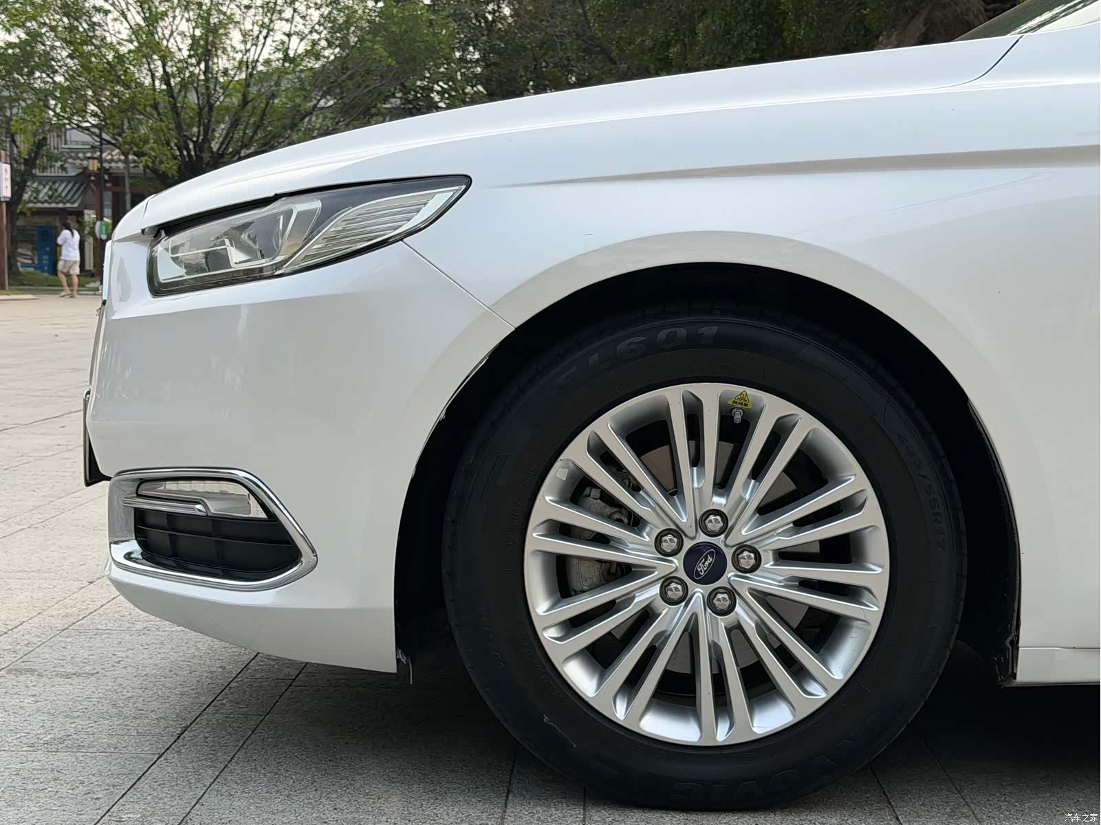Ford Taurus, 2017 18