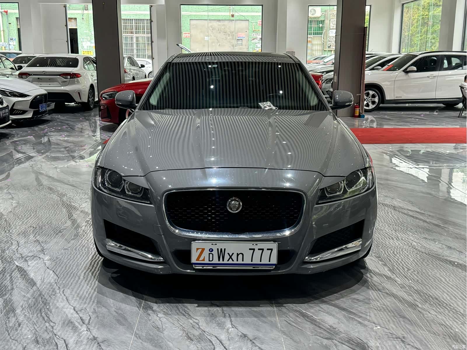 Land Rover XFL, 2018 3