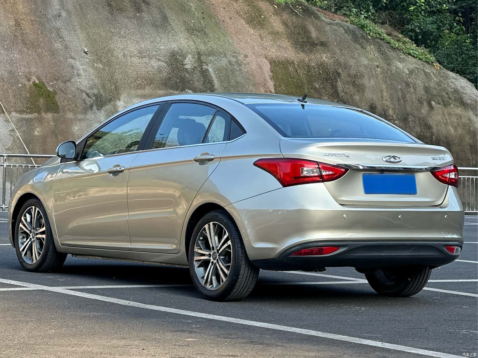 Chery 5, 2017 8
