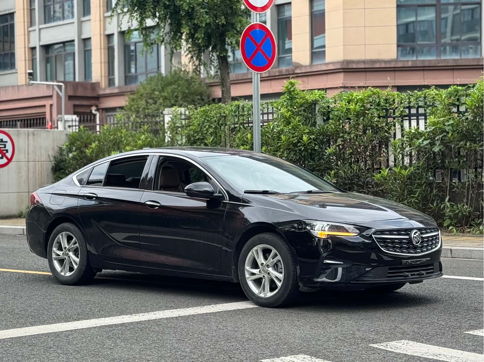 Buick Regal, 2022 3