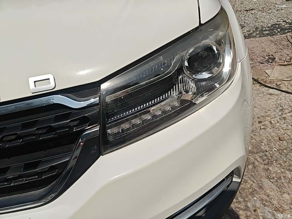 Landwind X8, 2017 24