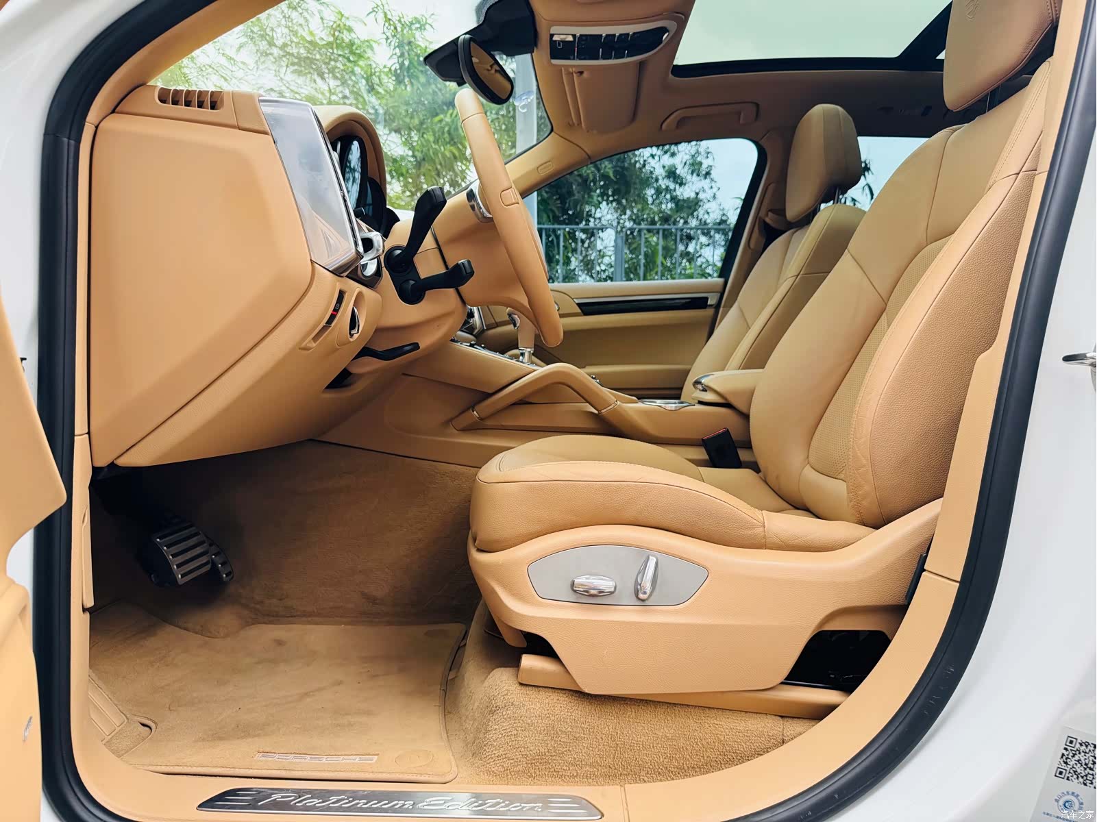 Porsche Cayenne, 2014 11