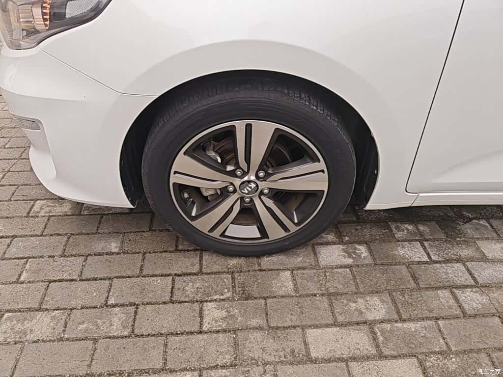 Kia GLS, 2020 23
