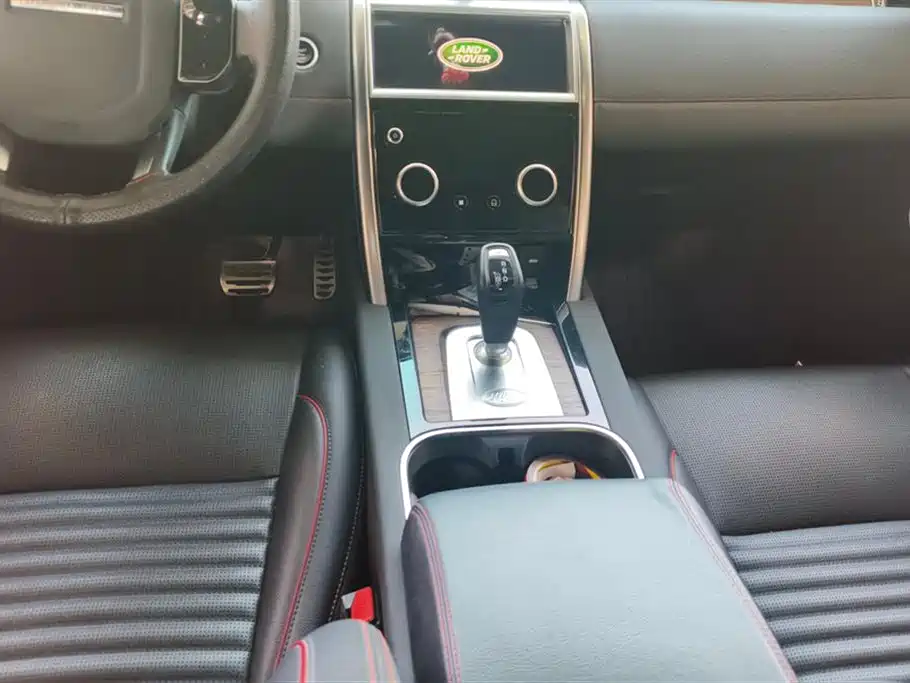 Land Rover Discover sports