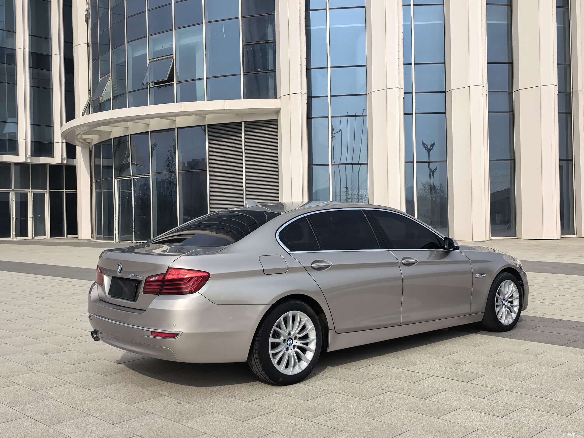 BMW 5 Series, 2016 4