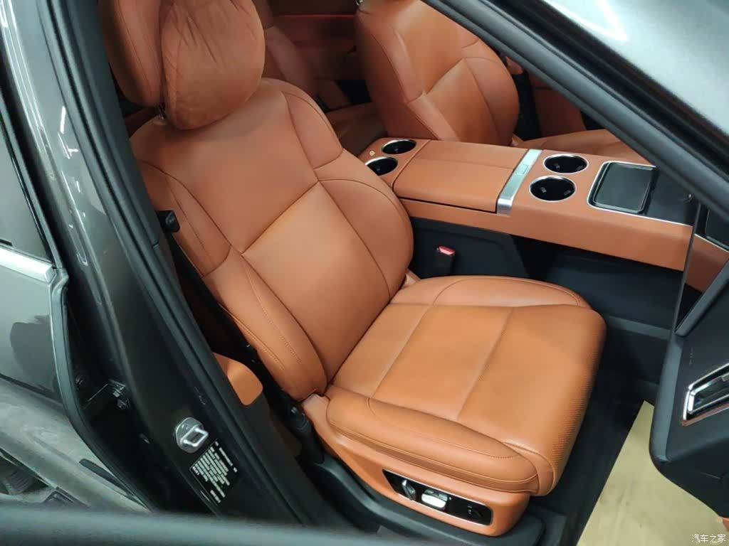 Li Auto L8, 2023 25