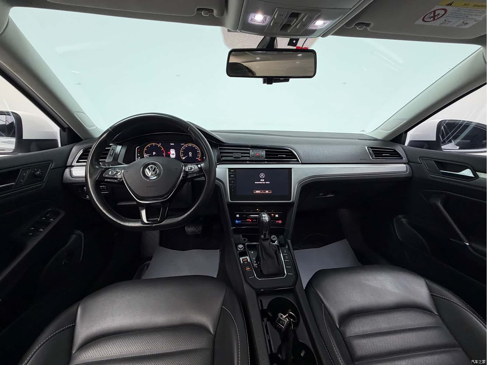 Volkswagen Lamando, 2021 12