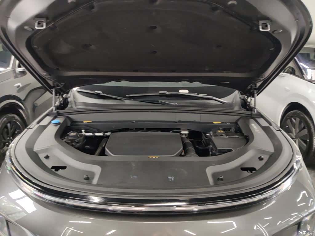 Li Auto L8, 2023 20