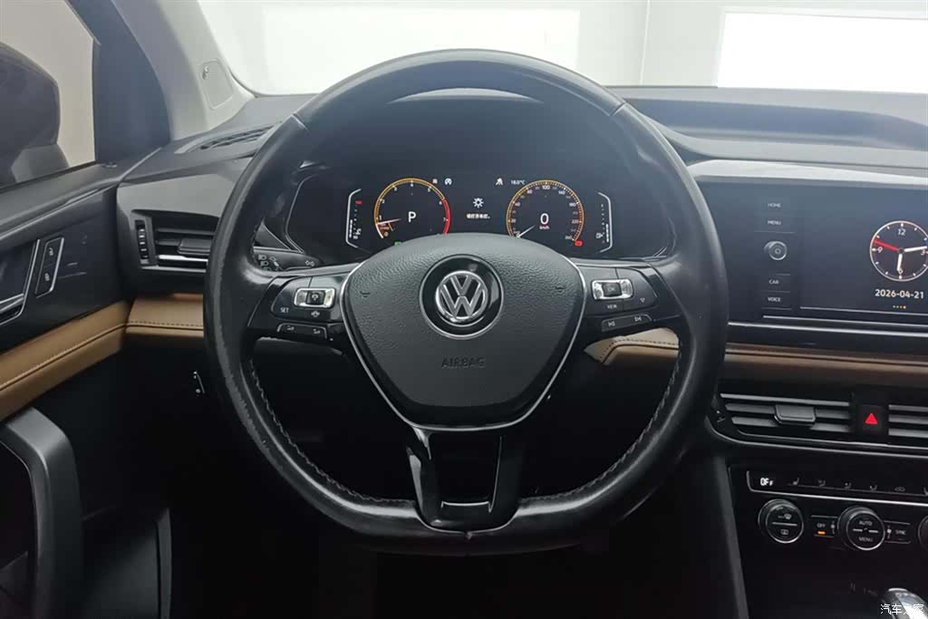 Volkswagen Tharu, 2018 15