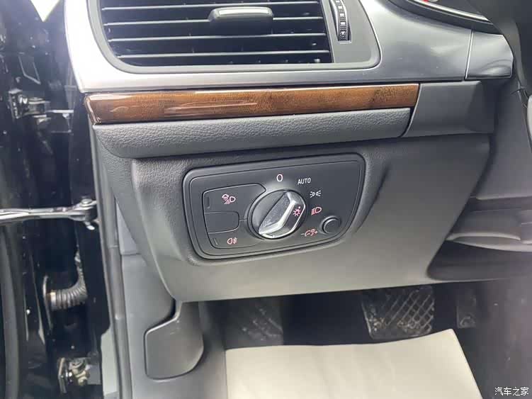 Audi A6L, 2016 12