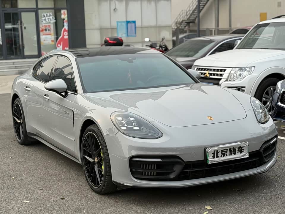 Porsche Panamera