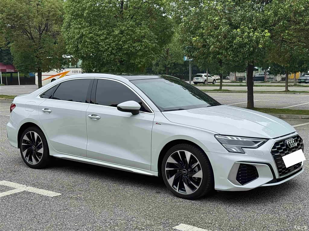Audi A3, 2023 10