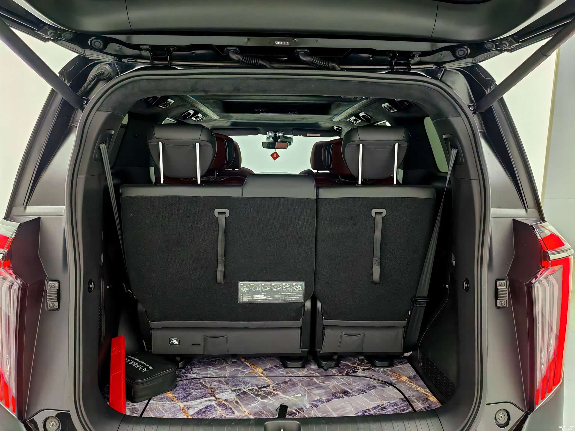 Trumpchi M8, 2023 16