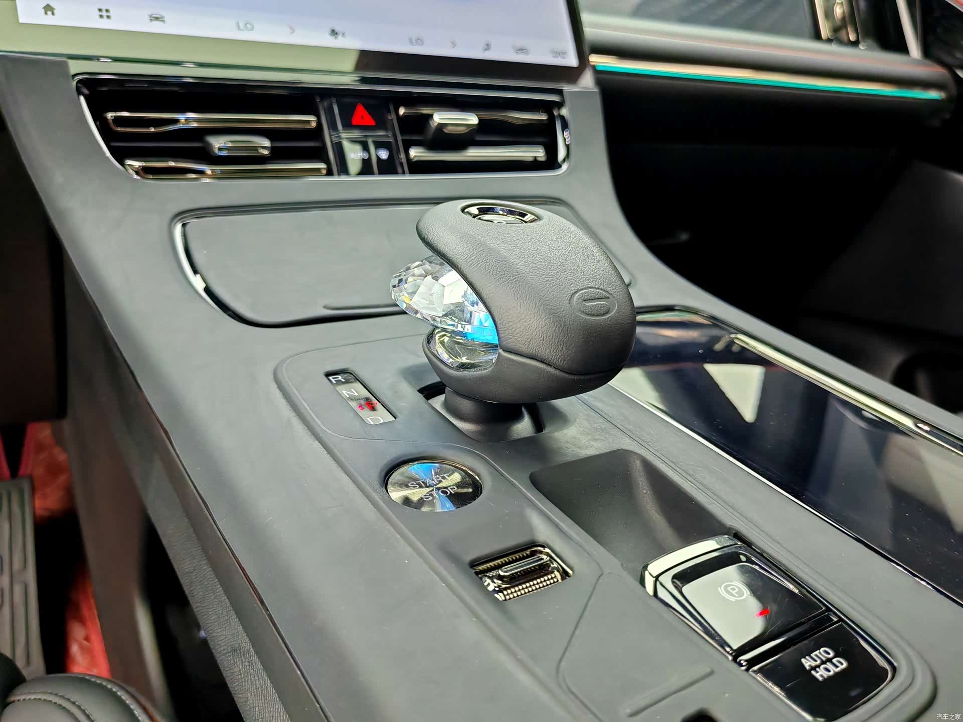 Trumpchi M8, 2023 12