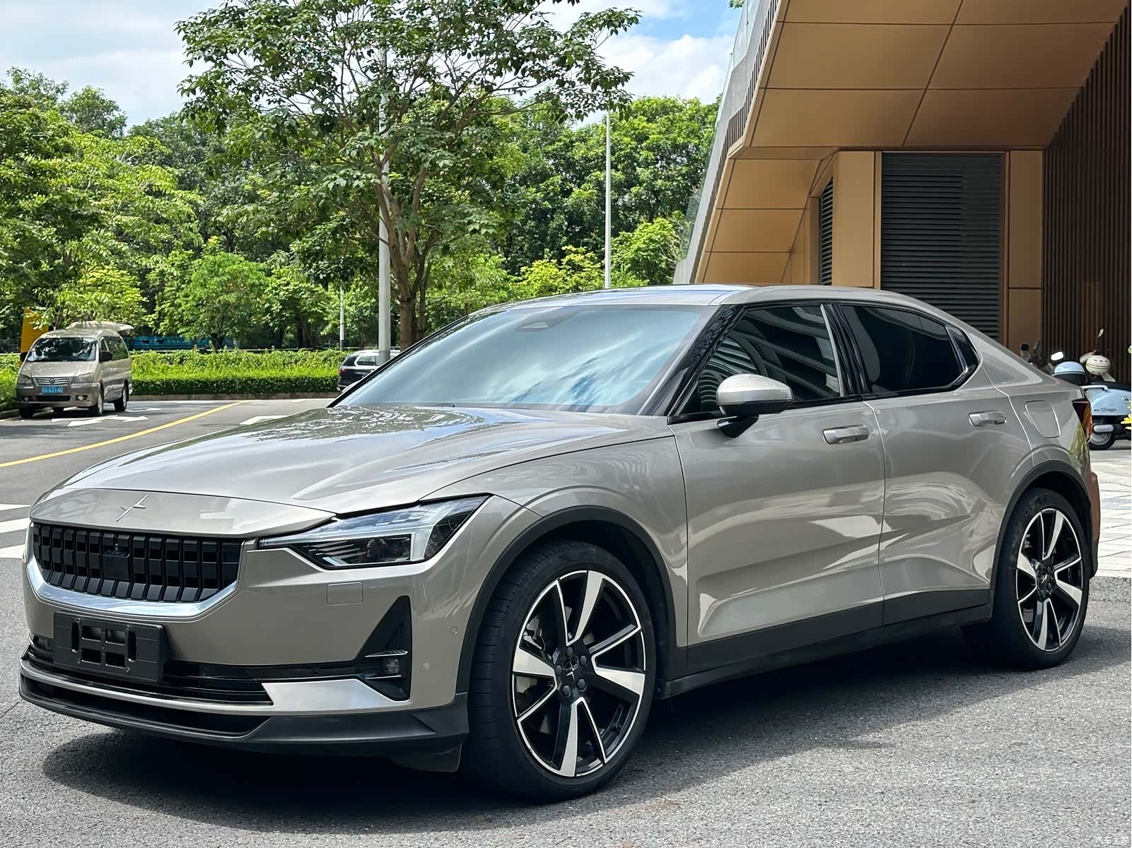 Polestar 2