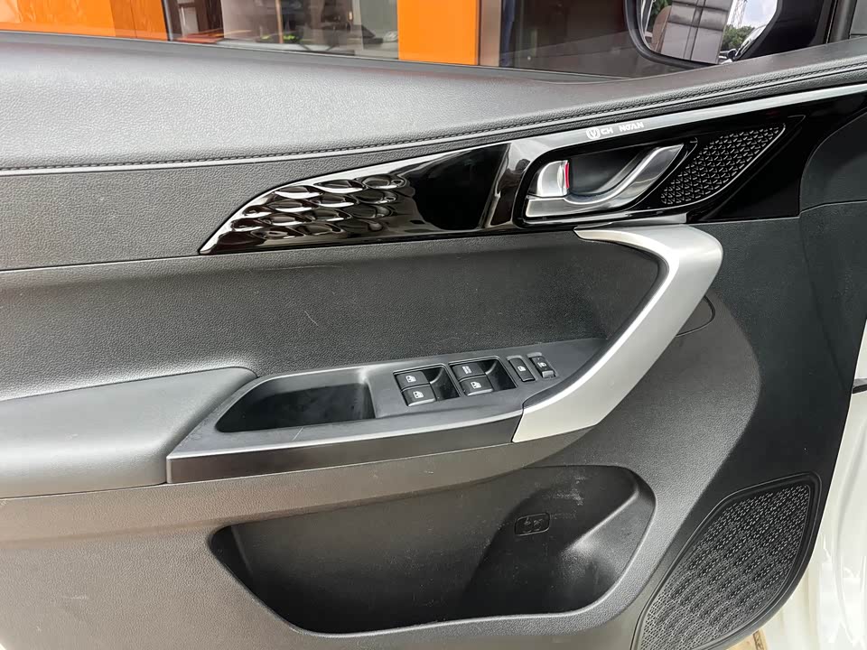 Changan Benben E-Star