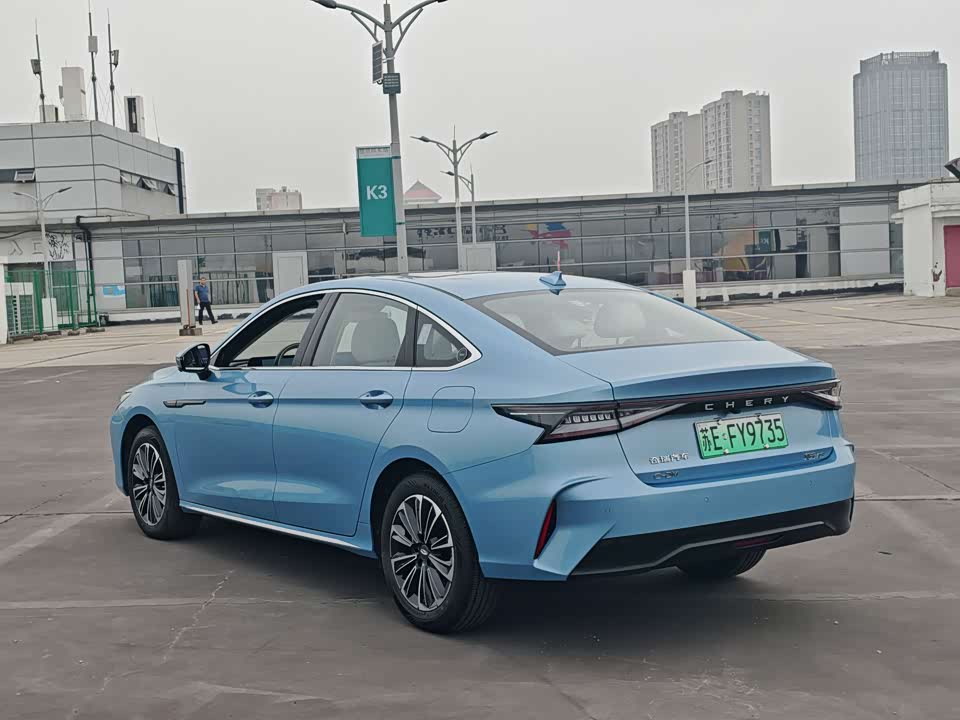 Chery Fulwin Fengyun A8