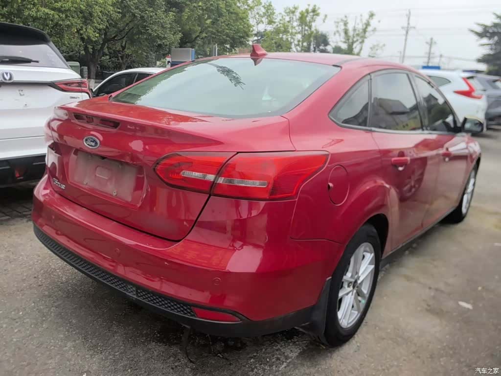 Ford Focus, 2018 7