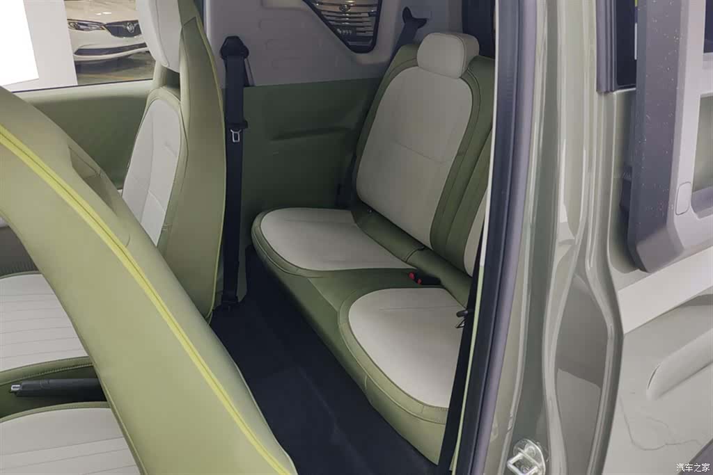 Geely Panda, 2024 11