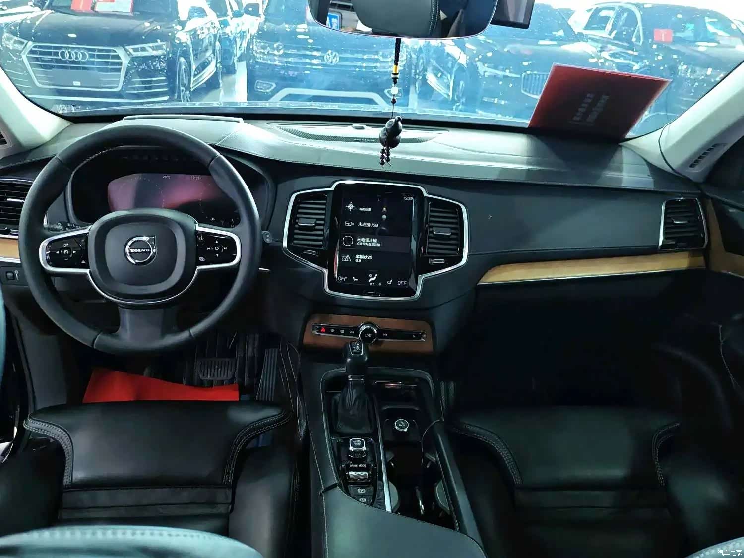 Volvo XC90, 2018 7
