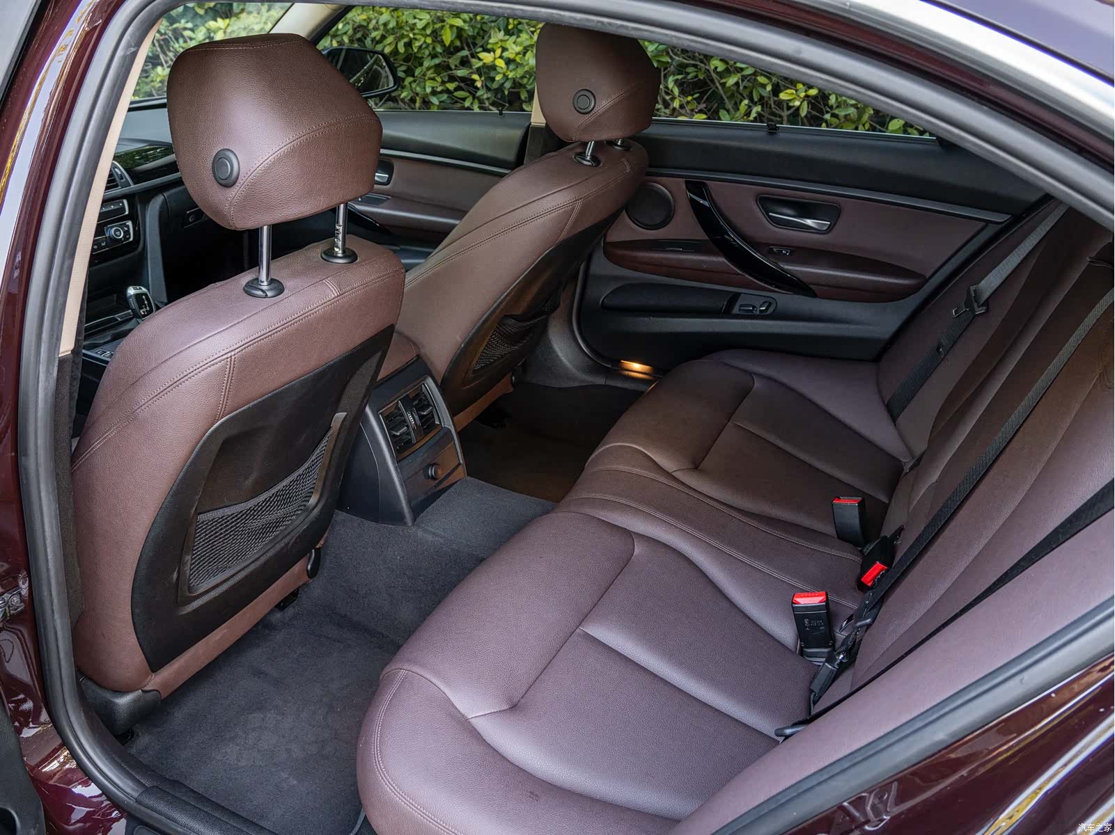 BMW 3 Series, 2018 9