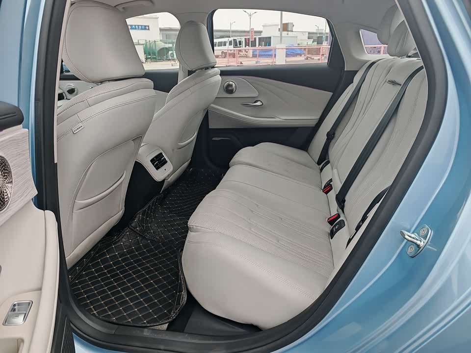 Chery Fulwin Fengyun A8