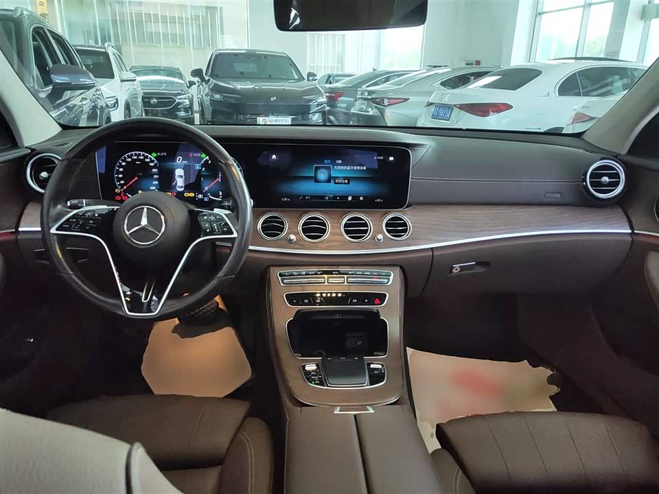 Mercedes-Benz E-class Mercedes-Benz E-class