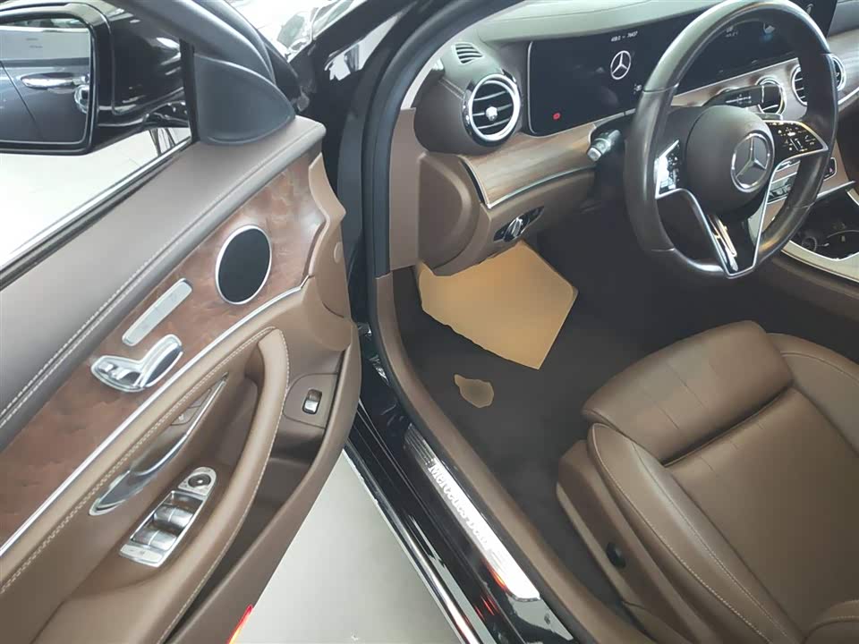 Mercedes-Benz E-class Mercedes-Benz E-class