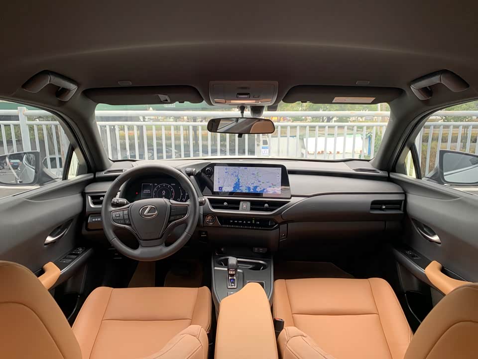 Lexus UX Lexus UX