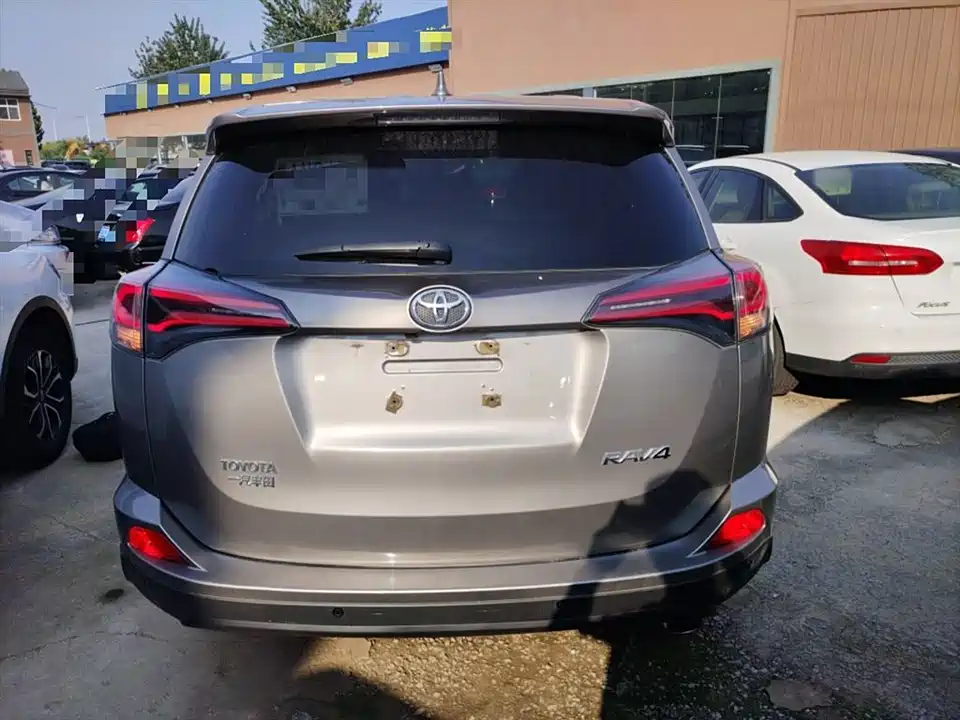 Toyota RAV4 Rongfang
