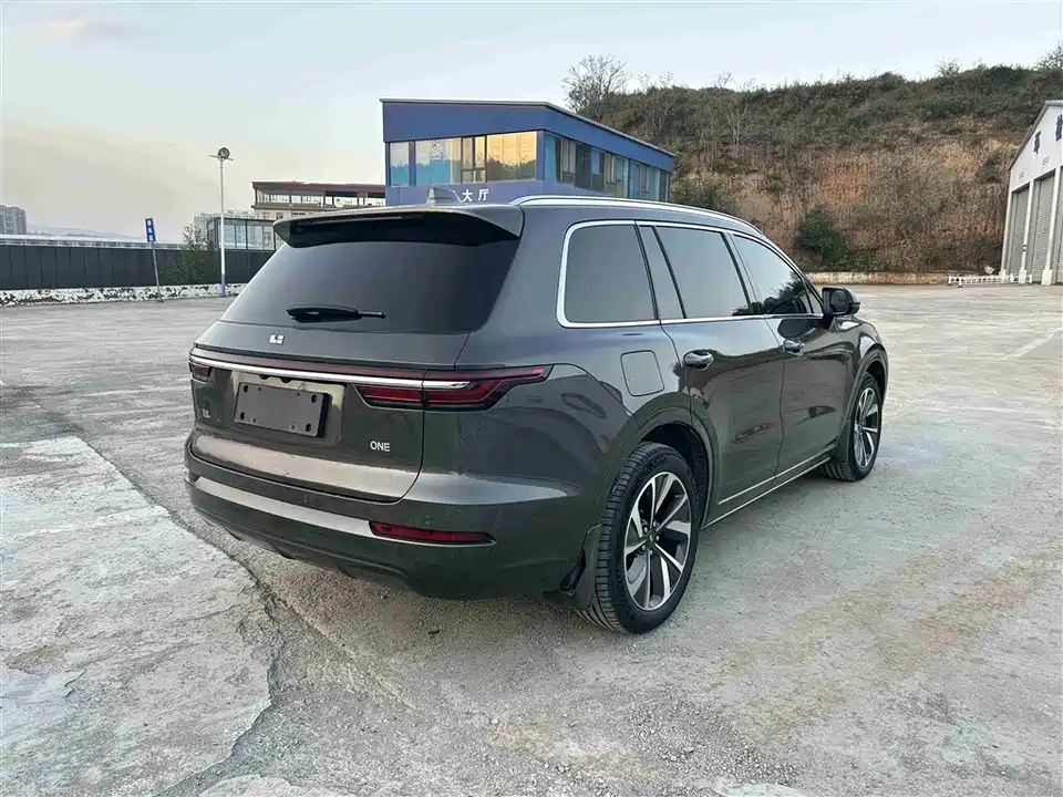 Li Auto Ideal ONE