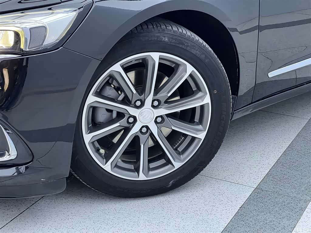 Buick LaCrosse, 2022 7